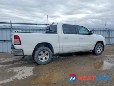 Trzecie zdjęcie samochodu z tyłu: 2022 DODGE RAM 1500 VIN:1C6RRFFG3NN317230 - miniatura
