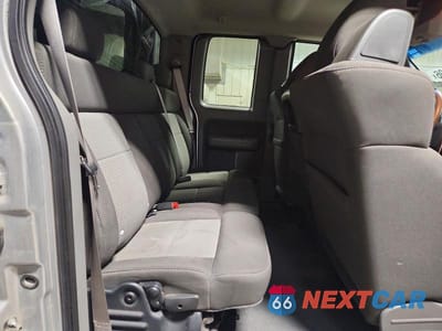 Zdjęcie 10 z 12 samochodu: 2005 FORD F150 VIN:1FTPX14525FA54040 - miniatura