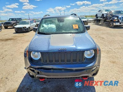 Piąte zdjęcie samochodu w środku: 2021 JEEP RENEGADE TRAILHAWK VIN:ZACNJDC12MPM98178 - miniatura