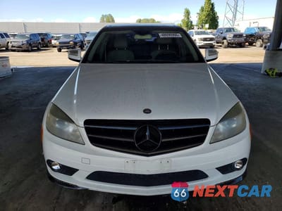 Piąte zdjęcie samochodu w środku: 2009 MERCEDES-BENZ C 300 VIN:WDDGF54XX9F219839 - miniatura