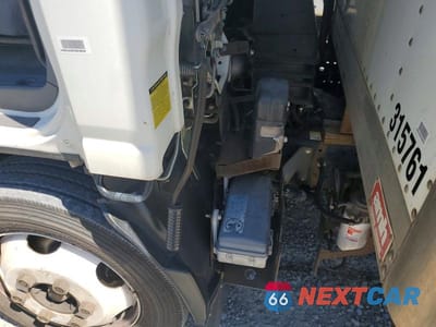 Zdjęcie 12 z 13 samochodu: 2016 ISUZU NQR REFRIGERATED BOX TRUCK VIN:JALE5W164G7902163 - miniatura