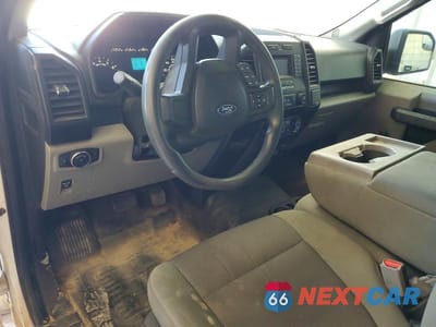 Zdjęcie 8 z 12 samochodu: 2016 FORD F150 VIN:1FTMF1E84GKD25009 - miniatura