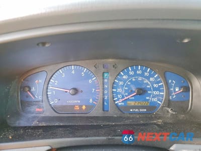 Zdjęcie 9 z 14 samochodu: 2002 TOYOTA SIENNA XLE VIN:4T3ZF13CX2U488633 - miniatura
