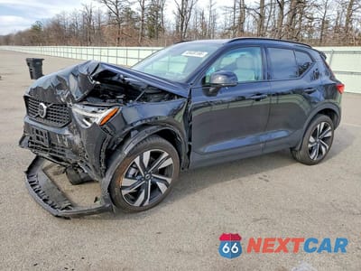 2024 VOLVO XC40 PLUS YV4L12UL5R2298179 - główne zdjęcie licytacji z USA - miniatura
