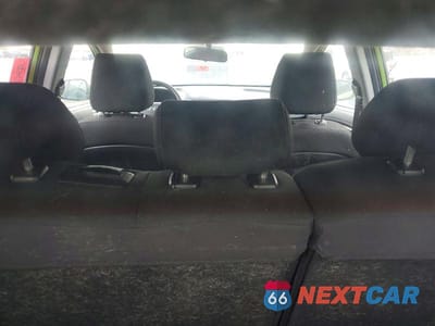 Zdjęcie 8 z 12 samochodu: 2013 HYUNDAI ACCENT GS VIN:KMHCT5AE3DU080710 - miniatura