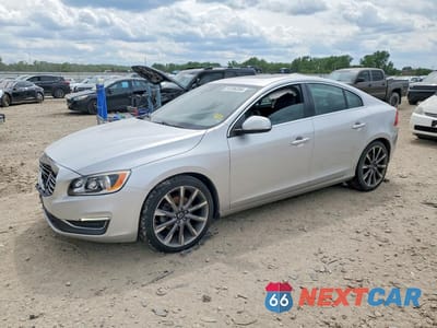 2015 VOLVO S60 PREMIER YV140MFK0F2335834 - główne zdjęcie licytacji z USA - miniatura