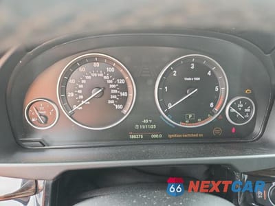 Zdjęcie 9 z 12 samochodu: 2015 BMW X5 XDRIVE35D VIN:5UXKS4C57F0N07678 - miniatura