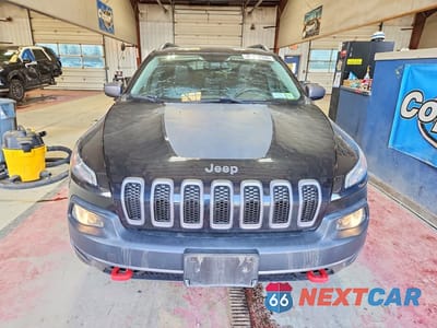 Piąte zdjęcie samochodu w środku: 2014 JEEP CHEROKEE TRAILHAWK VIN:1C4PJMBS3EW131333 - miniatura
