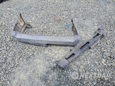 Zdjęcie 12 z 13 samochodu: 2000 VOLVO V70 XC VIN:YV1LZ56DXY2727361 - miniatura