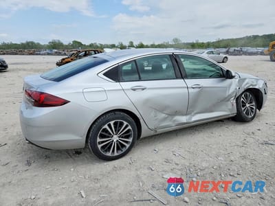 Trzecie zdjęcie samochodu z tyłu: 2019 BUICK REGAL PREFERRED VIN:W04GL6SX4K1010606 - miniatura