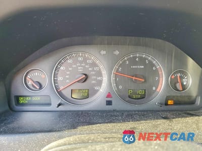 Zdjęcie 9 z 12 samochodu: 2004 VOLVO S60 2.5T VIN:YV1RH59H442346787 - miniatura