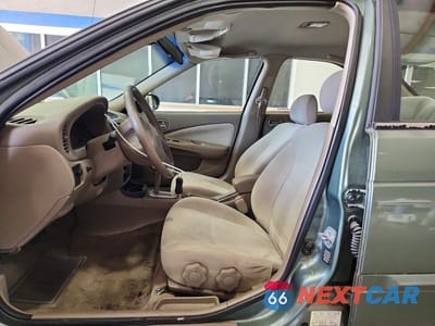 Zdjęcie 7 z 11 samochodu: 2005 NISSAN SENTRA 1.8 S VIN:3N1CB51A35L548549 - miniatura