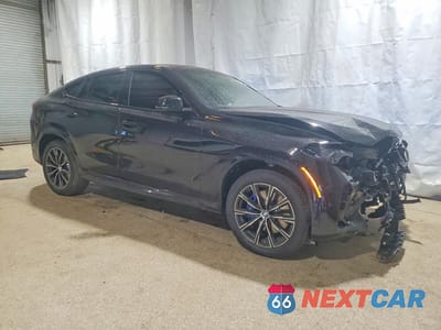 Czwarte zdjęcie samochodu z boku: 2026 BMW X6 XDRIVE40I VIN:5UX33EX08T9386494 - miniatura