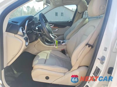 Zdjęcie 7 z 14 samochodu: 2018 MERCEDES-BENZ GLC 300 4MATIC VIN:WDC0G4KB5JV071131 - miniatura
