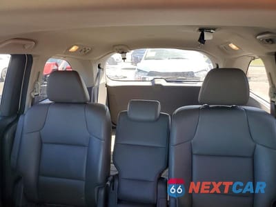 Zdjęcie 10 z 13 samochodu: 2015 HONDA ODYSSEY EXL VIN:5FNRL5H68FB021161 - miniatura