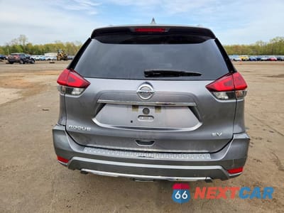 Zdjęcie 6 z 13 samochodu: 2018 NISSAN ROGUE SV VIN:KNMAT2MT5JP607189 - miniatura