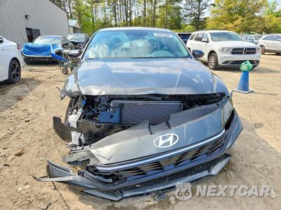 Piąte zdjęcie samochodu w środku: 2026 HYUNDAI ELANTRA SEL SPORT VIN:KMHLM4DG5TU174252 - miniatura
