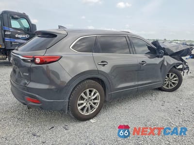 Trzecie zdjęcie samochodu z tyłu: 2016 MAZDA CX-9 TOURING VIN:JM3TCACY7G0118012 - miniatura