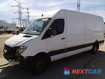 2014 MERCEDES-BENZ SPRINTER 2500 WD3PE8DC4E5942348 - główne zdjęcie licytacji z USA - miniatura