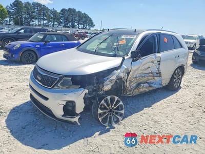 2015 KIA SORENTO SX 5XYKW4A75FG562330 - główne zdjęcie licytacji z USA - miniatura