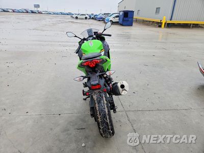 Czwarte zdjęcie samochodu z boku: 2025 KAWASAKI EX500 H VIN:ML5EXGH1XSDA60397 - miniatura