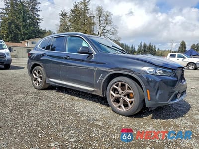 Czwarte zdjęcie samochodu z boku: 2022 BMW X3 XDRIVE30I VIN:5UX53DP07N9L69630 - miniatura
