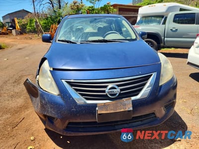 Piąte zdjęcie samochodu w środku: 2012 NISSAN VERSA 1.6 S VIN:3N1CN7AP5CL828154 - miniatura