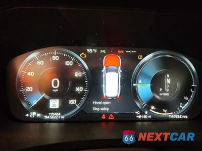 Zdjęcie 9 z 12 samochodu: 2016 VOLVO XC90 T8 VIN:YV4BC0PLXG1048235 - miniatura