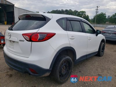 Trzecie zdjęcie samochodu z tyłu: 2016 MAZDA CX-5 SPORT VIN:JM3KE2BY2G0671051 - miniatura