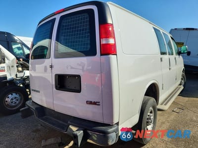Trzecie zdjęcie samochodu z tyłu: 2023 GMC SAVANA 2500 CARGO UTILITY / SERVICE VAN VIN:1GTW7AFP5P1128366 - miniatura
