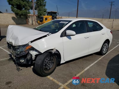 2018 TOYOTA COROLLA LE 5YFBURHE5JP855625 - główne zdjęcie licytacji z USA - miniatura