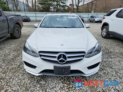 Piąte zdjęcie samochodu w środku: 2016 MERCEDES-BENZ E 350 4MATIC VIN:WDDHF8JB9GB218684 - miniatura