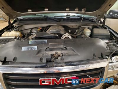 Zdjęcie 11 z 12 samochodu: 2005 GMC NEW SIERRA K1500 VIN:1GTEK19B45E169684 - miniatura