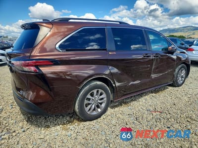 Trzecie zdjęcie samochodu z tyłu: 2022 TOYOTA SIENNA LE VIN:5TDKRKEC5NS094619 - miniatura