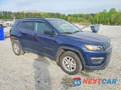 Czwarte zdjęcie samochodu z boku: 2019 JEEP COMPASS SPORT VIN:3C4NJCAB7KT614103 - miniatura