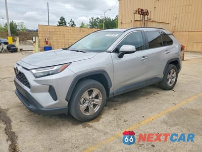 2022 TOYOTA RAV4 XLE 2T3W1RFV7NW200570 - główne zdjęcie licytacji z USA - miniatura