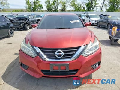 Piąte zdjęcie samochodu w środku: 2016 NISSAN ALTIMA 2.5 S VIN:1N4AL3AP0GN369193 - miniatura