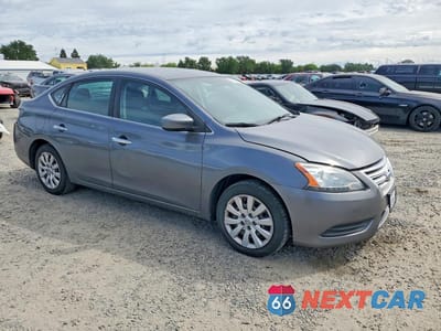 Czwarte zdjęcie samochodu z boku: 2015 NISSAN SENTRA SV VIN:3N1AB7AP1FL659528 - miniatura