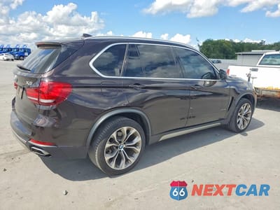 Trzecie zdjęcie samochodu z tyłu: 2016 BMW X5 XDR40E VIN:5UXKT0C55G0F75391 - miniatura
