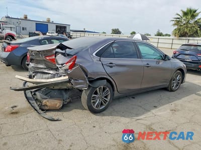 Trzecie zdjęcie samochodu z tyłu: 2015 TOYOTA CAMRY SE VIN:4T1BF1FK5FU059631 - miniatura