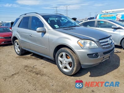 Czwarte zdjęcie samochodu z boku: 2008 MERCEDES-BENZ ML 350 VIN:4JGBB86E18A362599 - miniatura