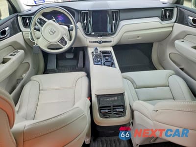 Zdjęcie 8 z 13 samochodu: 2023 VOLVO XC60 ULTIMATE VIN:YV4L12RA7P1319270 - miniatura