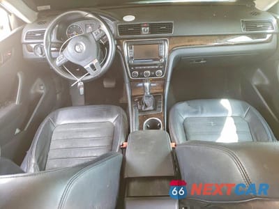 Zdjęcie 8 z 12 samochodu: 2014 VOLKSWAGEN PASSAT SEL VIN:1VWCT7A34EC087779 - miniatura