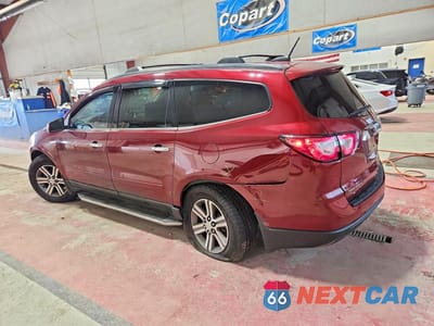 Drugie zdjęcie samochodu z przodu: 2017 CHEVROLET TRAVERSE LT VIN:1GNKVHKD9HJ300805 - miniatura