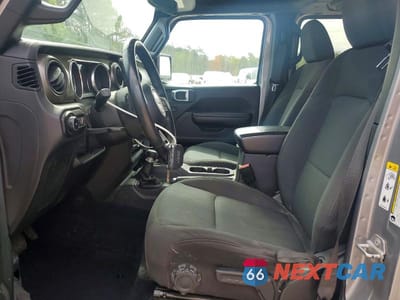 Zdjęcie 7 z 13 samochodu: 2018 JEEP WRANGLER UNLIMITED SPORT VIN:1C4HJXDG4JW277118 - miniatura