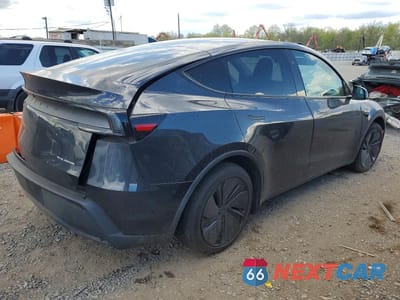 Trzecie zdjęcie samochodu z tyłu: 2026 TESLA MODEL Y VIN:7SAYGDEEXTF447695 - miniatura