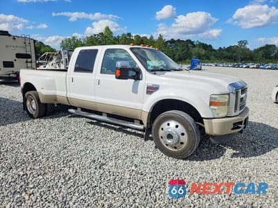 Czwarte zdjęcie samochodu z boku: 2008 FORD F450 SUPER DUTY VIN:1FTXW43RX8EE55466 - miniatura