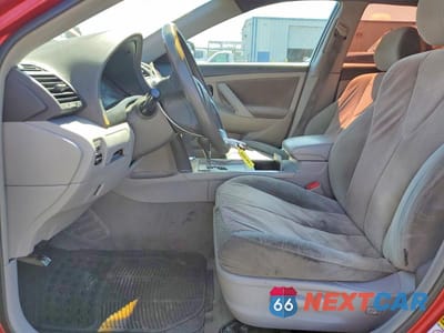 Zdjęcie 7 z 11 samochodu: 2010 TOYOTA CAMRY LE VIN:4T4BF3EKXAR012266 - miniatura