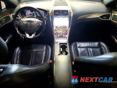 Zdjęcie 8 z 13 samochodu: 2018 LINCOLN MKZ SELECT VIN:3LN6L5C92JR609550 - miniatura
