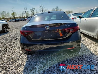 Zdjęcie 6 z 11 samochodu: 2019 ALFA ROMEO GIULIA TI VIN:ZARFANBN0K7608212 - miniatura